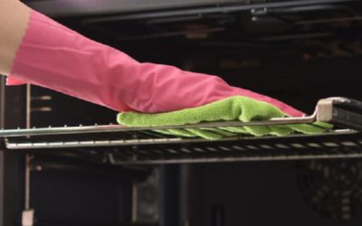 Tips de cocina para limpiar el horno con artículos naturales