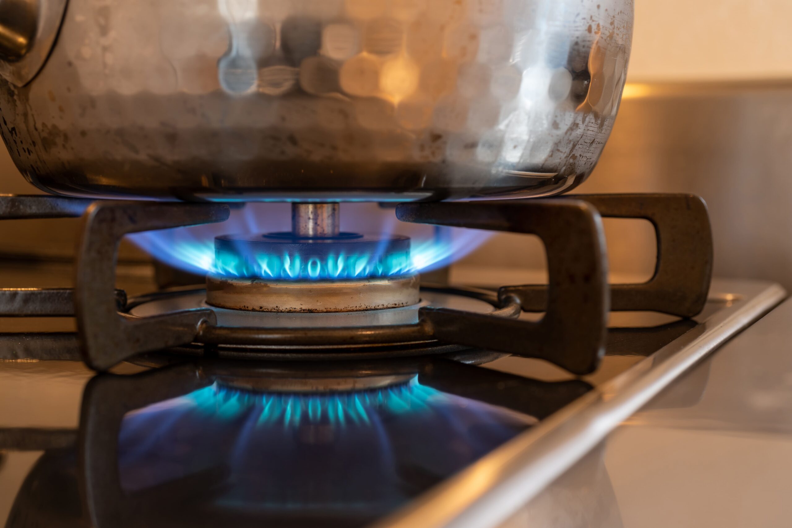 Gas lp para hogares a domicilio  - fuego estufa gas 1 scaled -